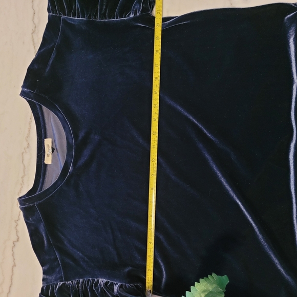 Madewell Velvet Blue Ruffle Sleeve Blouse Size Medium - Picture 3 of 9